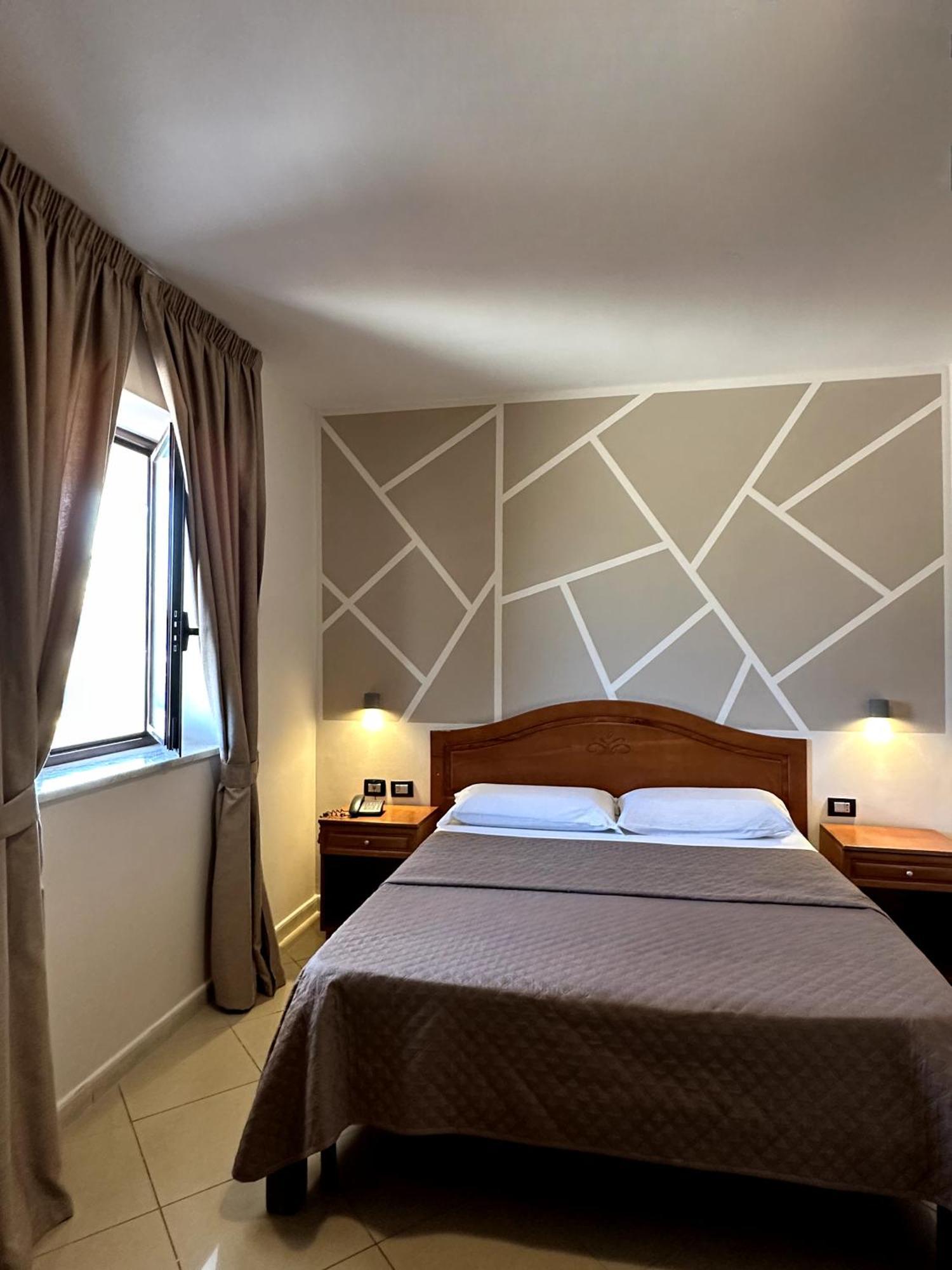 Futuro Hotel 3*